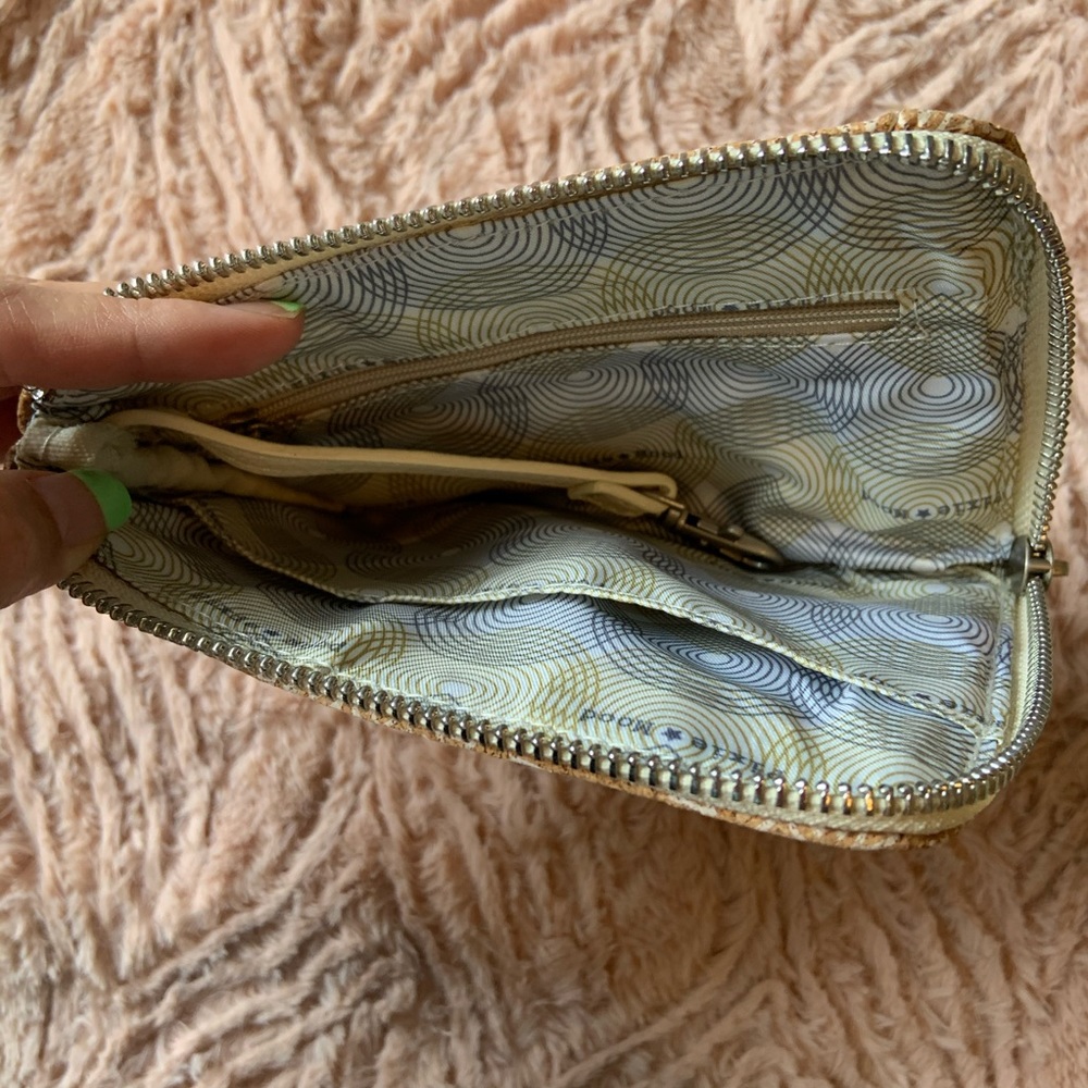 Cute wristlet - Picture 3 of 3